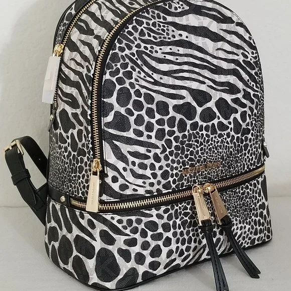 Michael Kors | Bags | Michael Kors Rhea Zip Medium Backpack  display picture 3